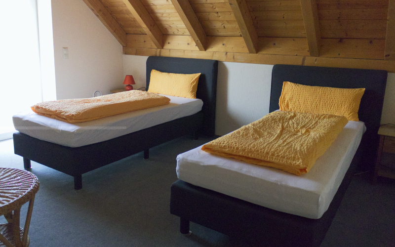 Schlafzimmer 2